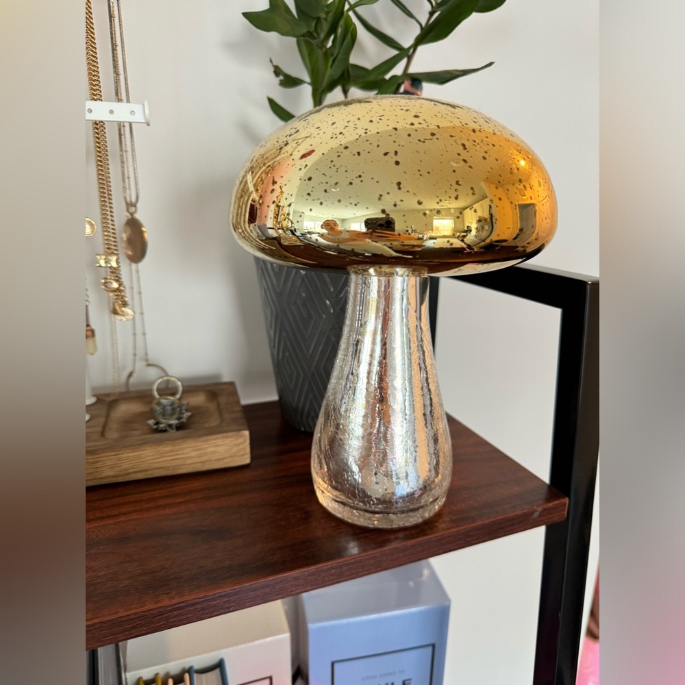 Glass Mushroom Decor Gold & Silver (New)